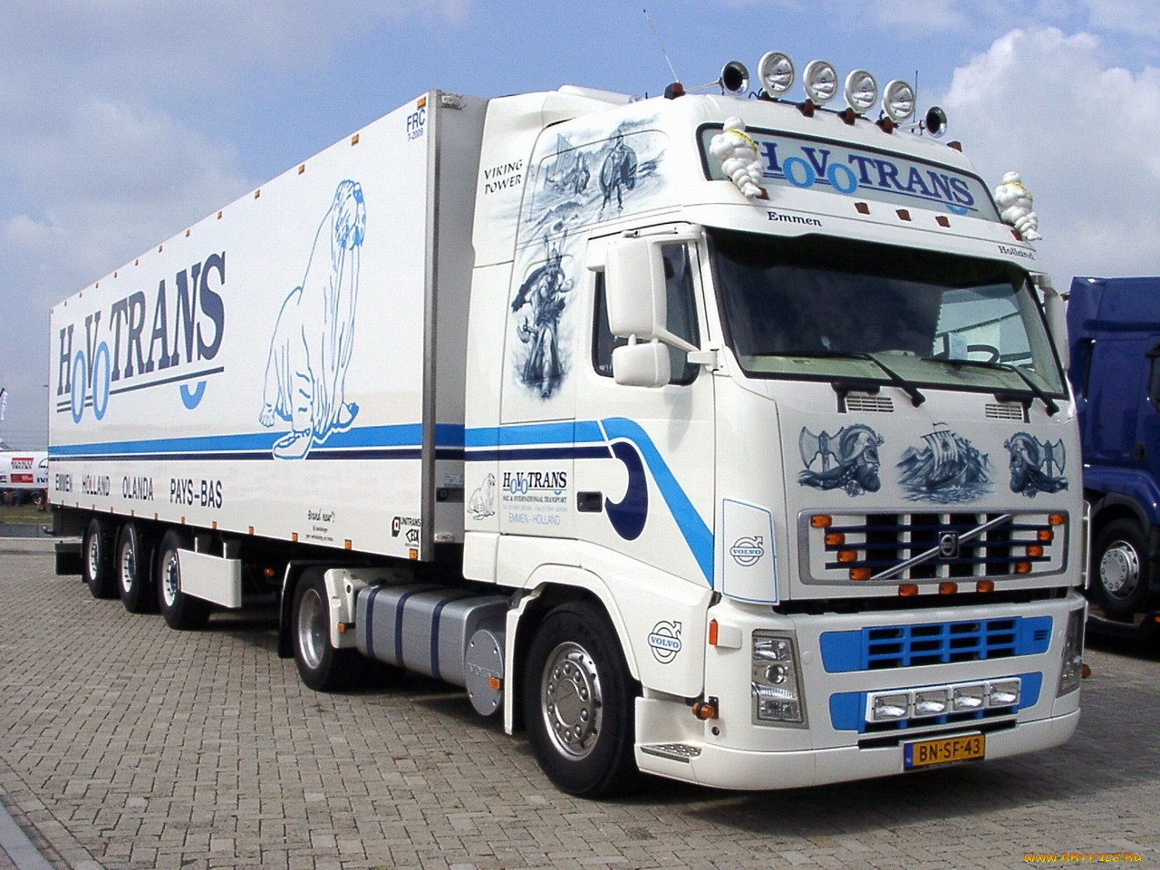 , volvo, trucks